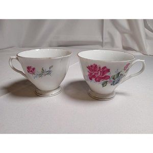 Made in China Vintage White Rose‎ Print Tea Cups Set of 2 (1a1)